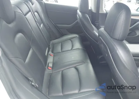 2022 Tesla Model 3 Rear-Wheel Drive z USA, uszkodzony, nr VIN 5YJ3E1EA3NF348292